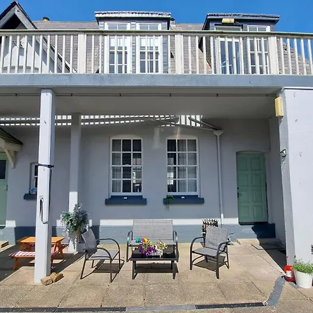Apartment The Nest Number 3 Rosslare Harbour