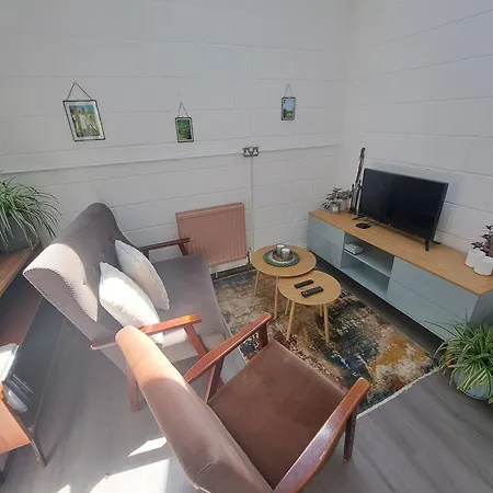 The Nest Number 3 * Rosslare Harbour